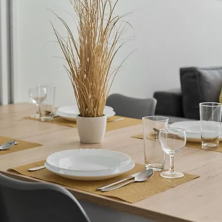 Apartament Piekna Z Parkingiem By Renters Apartmán Vratislav