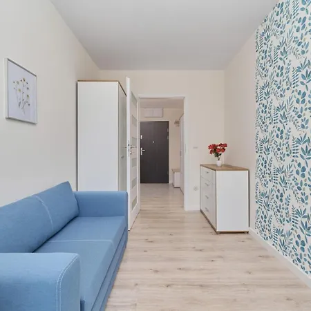 Apartament Piekna Z Parkingiem By Renters *
